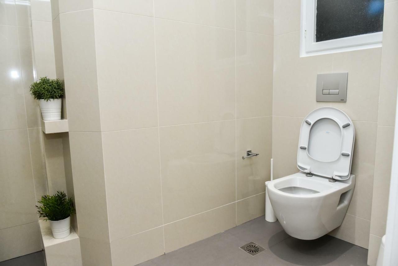Warm Apartment At Exarchia 1 Bed 2 Pers Athene Buitenkant foto